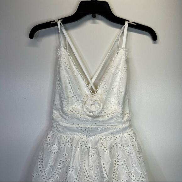 ASTR the Label Faeryn eyelet Maxi dress white - XS - Picture 3 of 12